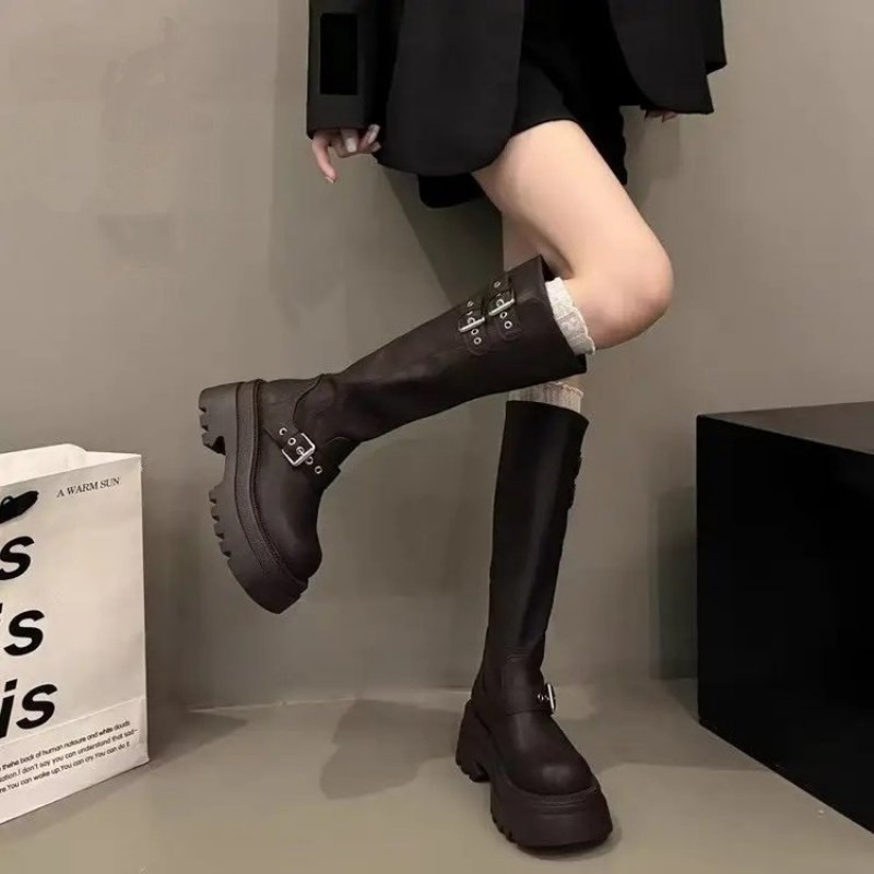 Botas Femininas de Plataforma  - Drone Camera Stabilized avaliação e preço